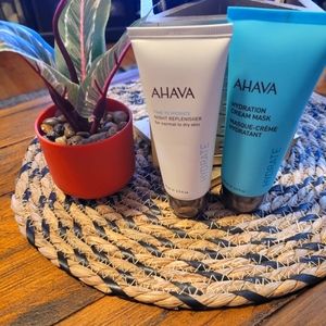 Ahava Hydrate Bundle